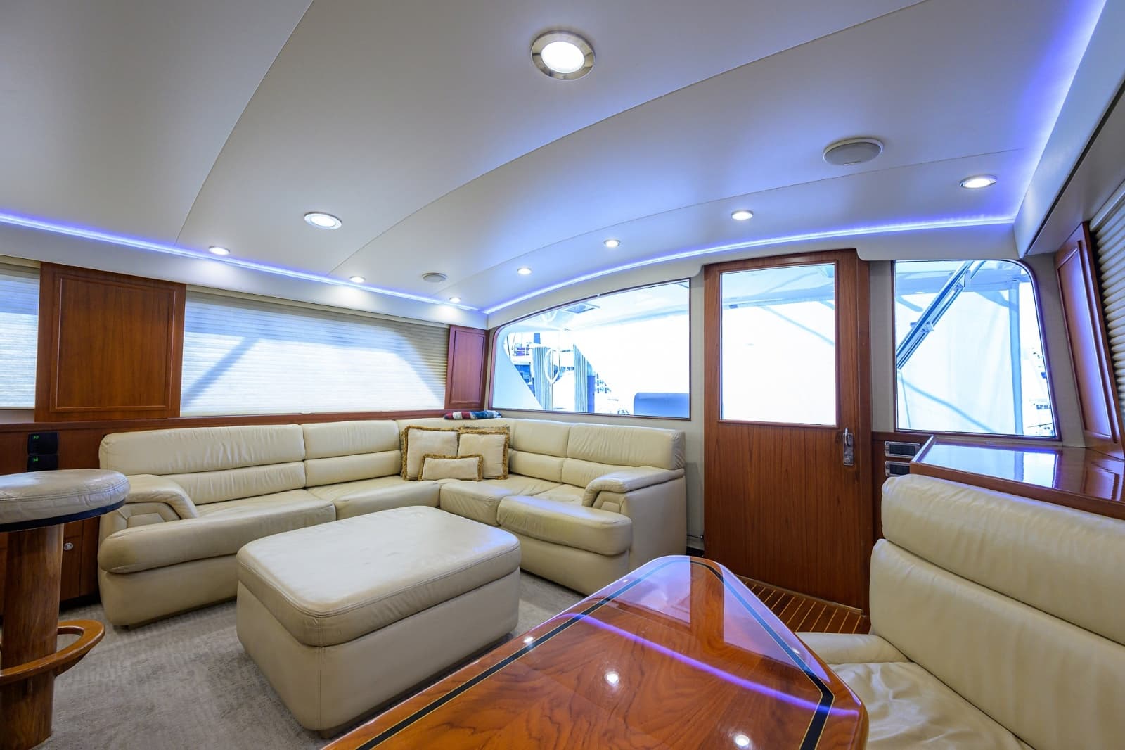 2003 American Custom Yachts 