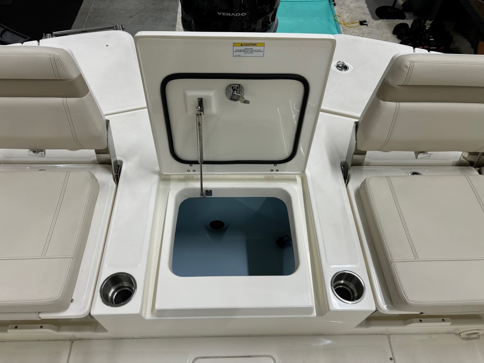 2024 Boston Whaler 250 Dauntless