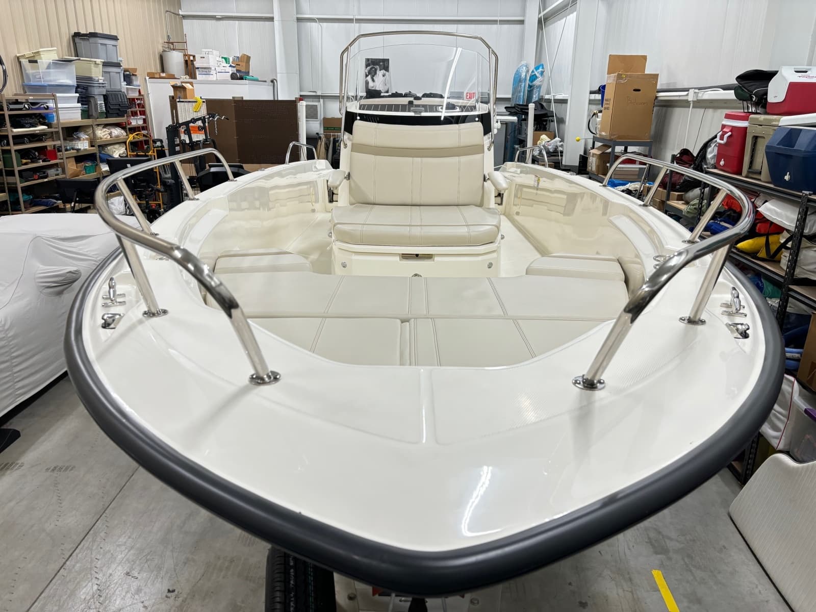 2024 Boston Whaler 250 Dauntless