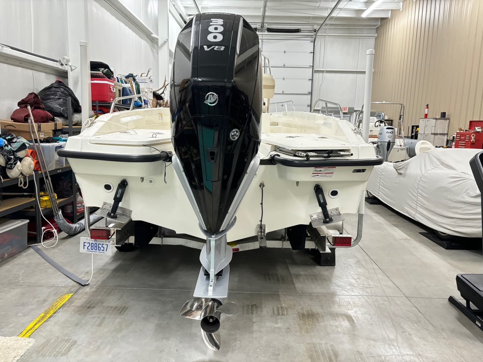 2024 Boston Whaler 250 Dauntless