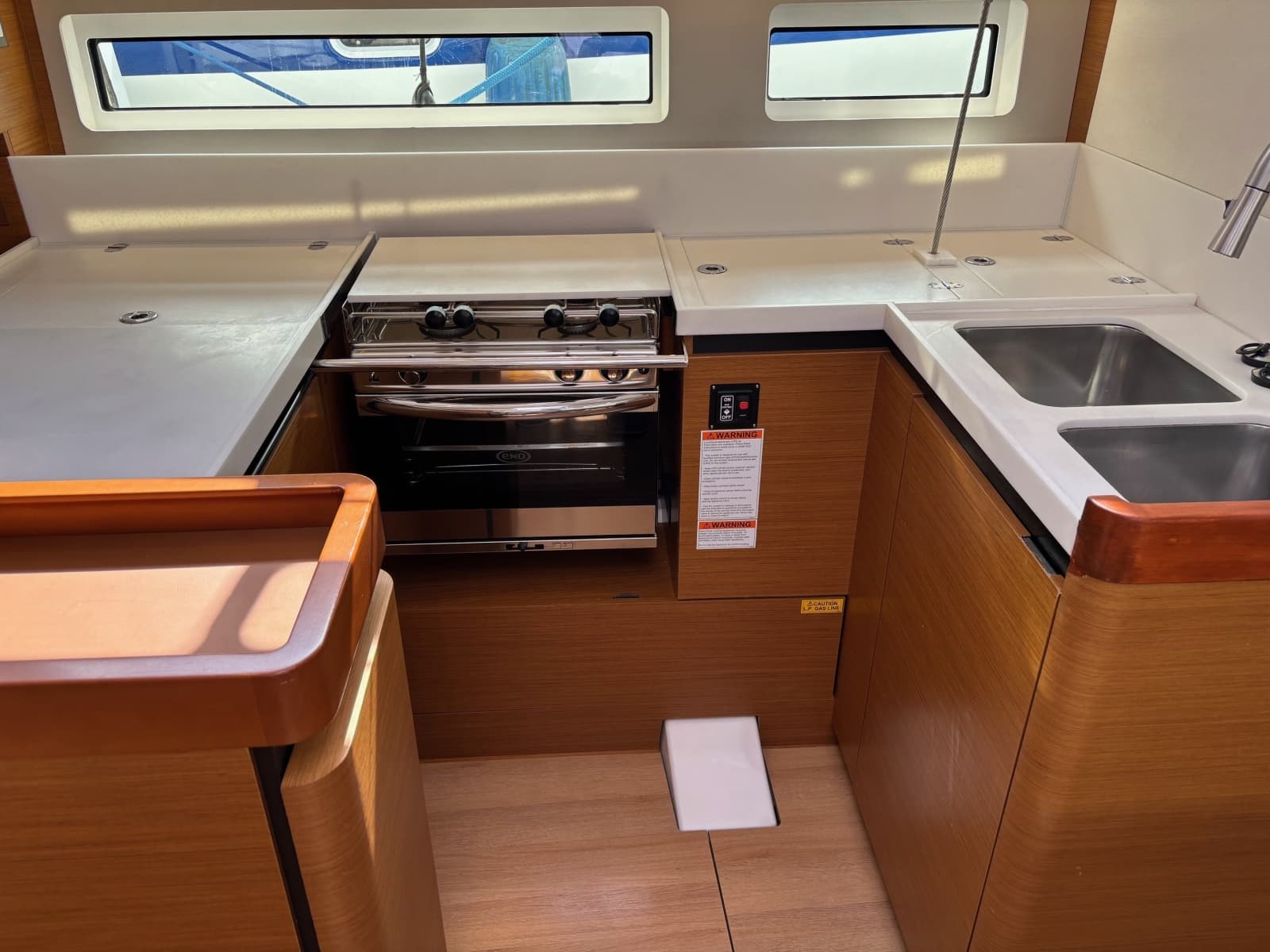 2021 Jeanneau Sun Odyssey 440 - Photo 47
