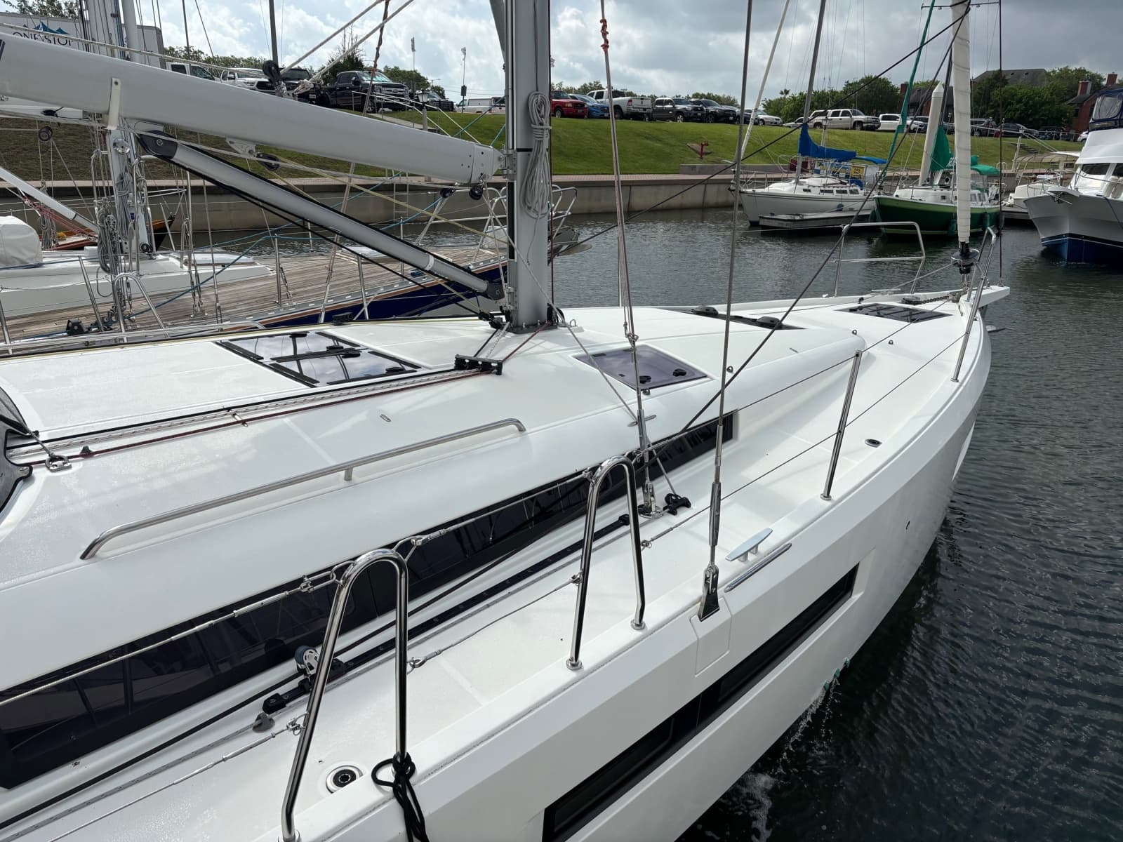 2021 Jeanneau Sun Odyssey 440 - Photo 12