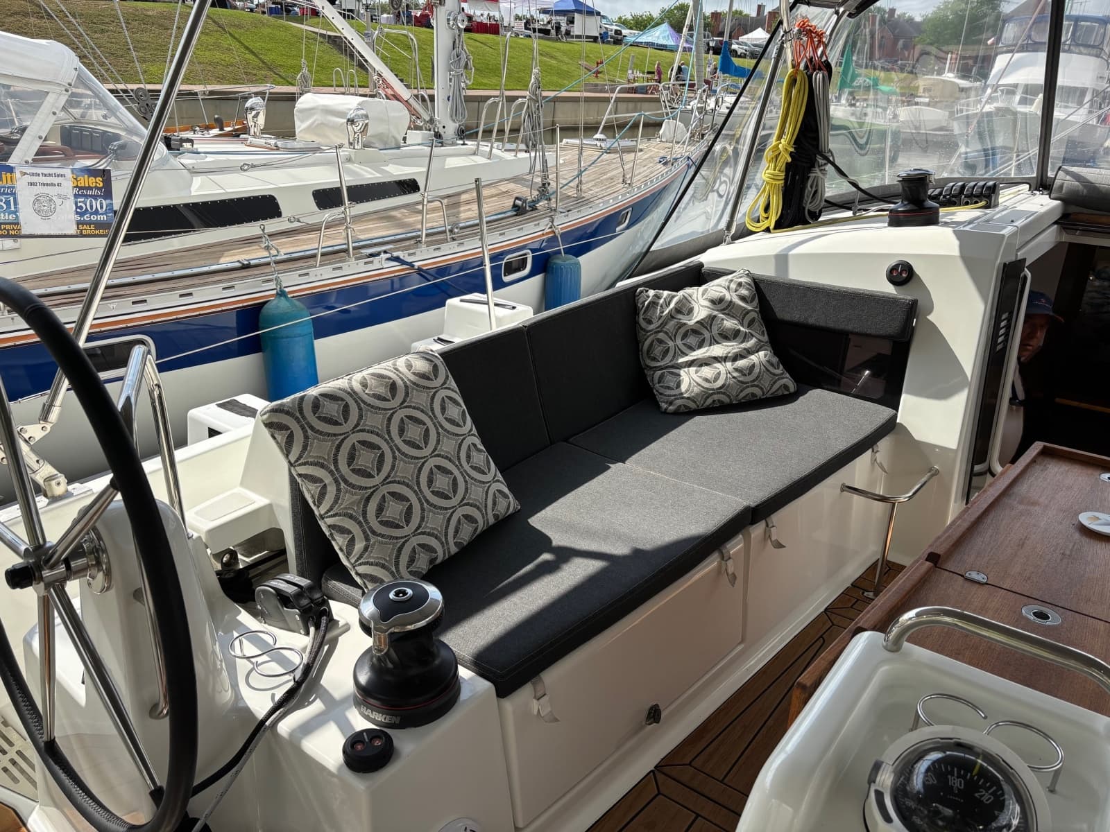 2021 Jeanneau Sun Odyssey 440 - Photo 23