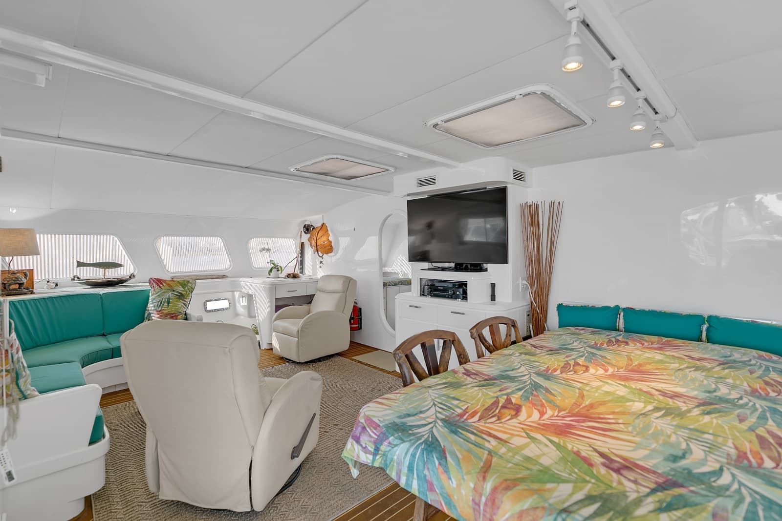 1988 Kelsall Manannan Custom