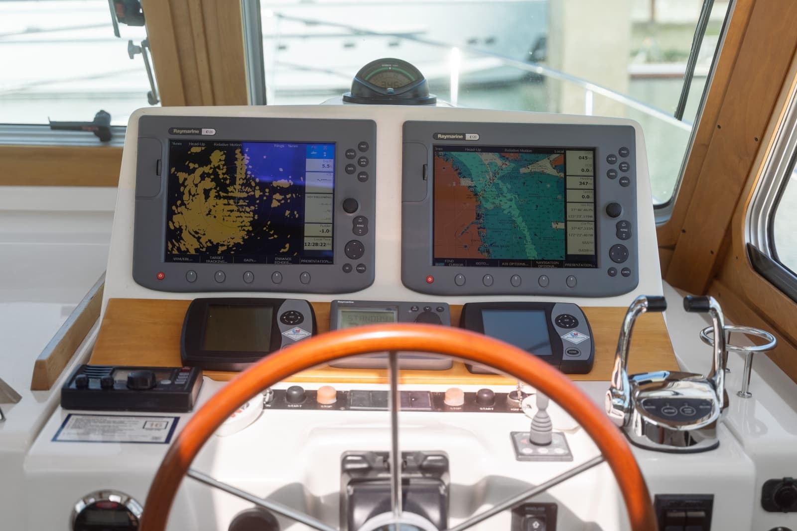 2007 Sabre 42 Express Hardback