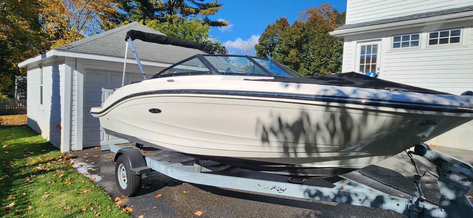 2019 Sea Ray 190 SPX