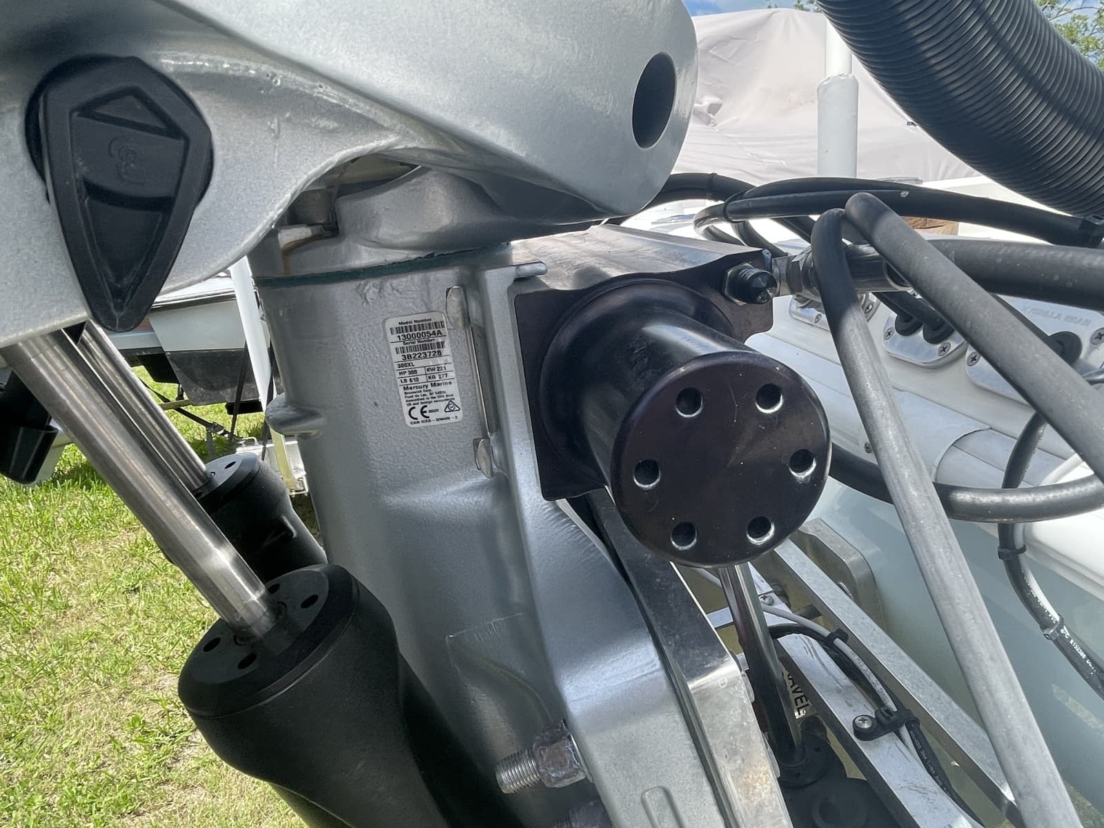 2022 Ranger 2510 Bay