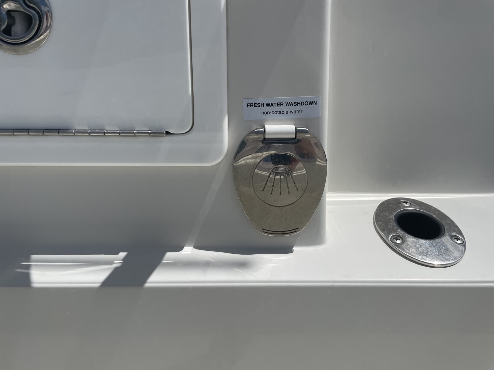 2022 Ranger 2510 Bay