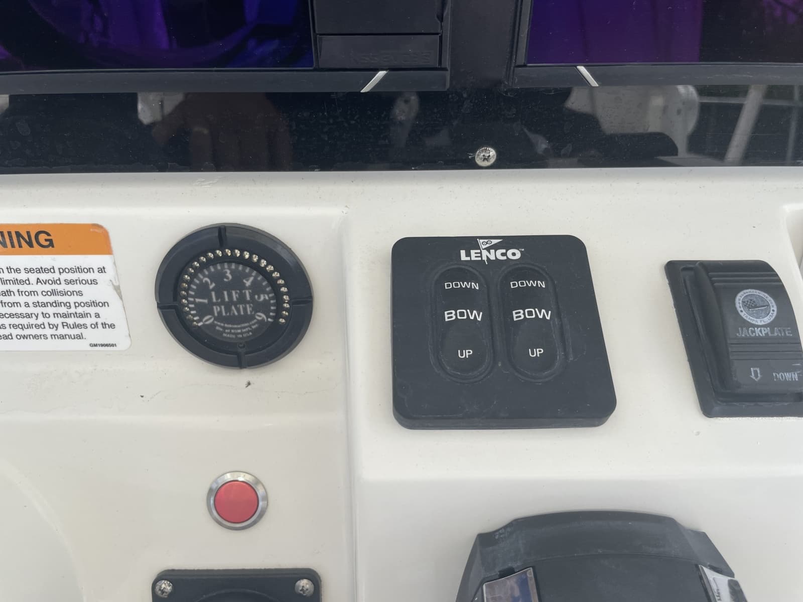 2022 Ranger 2510 Bay