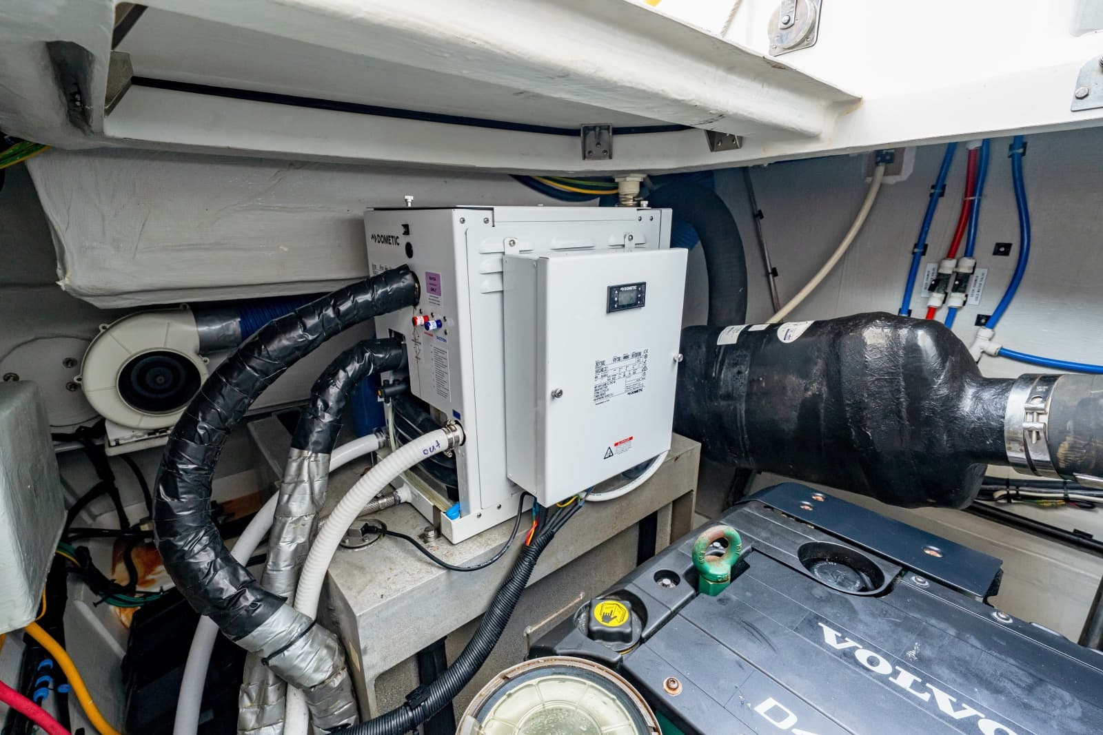 2021 Aquila 44 Yacht - Photo 57