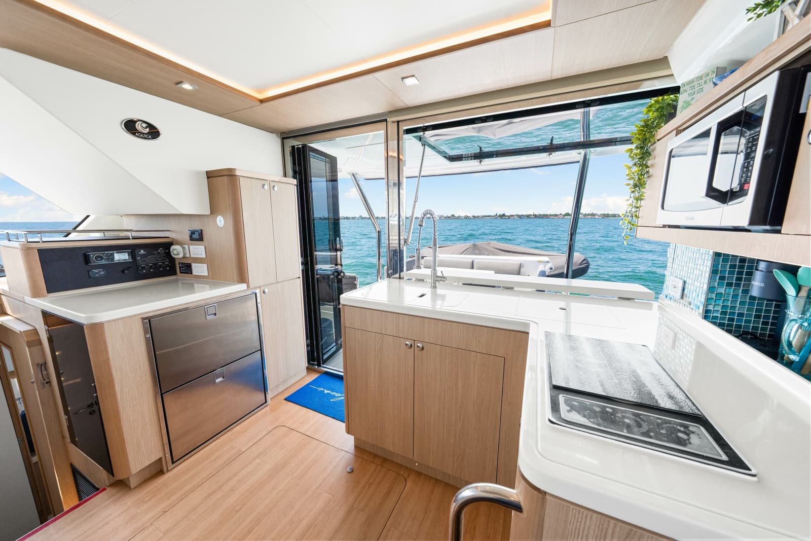 2021 Aquila 44 Yacht - Photo 13