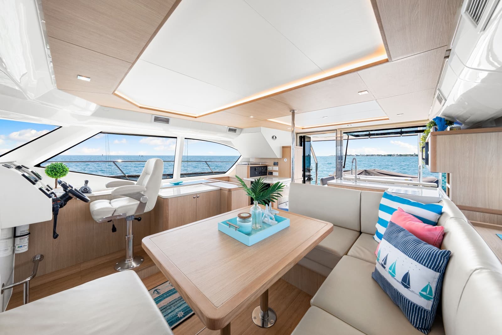 2021 Aquila 44 Yacht - Photo 7