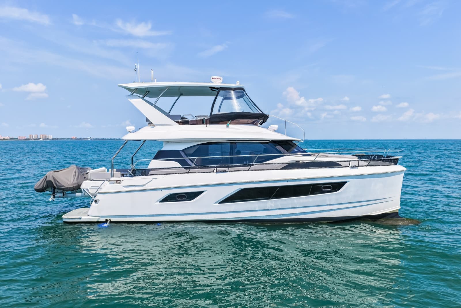 2021 Aquila 44 Yacht - Photo 1