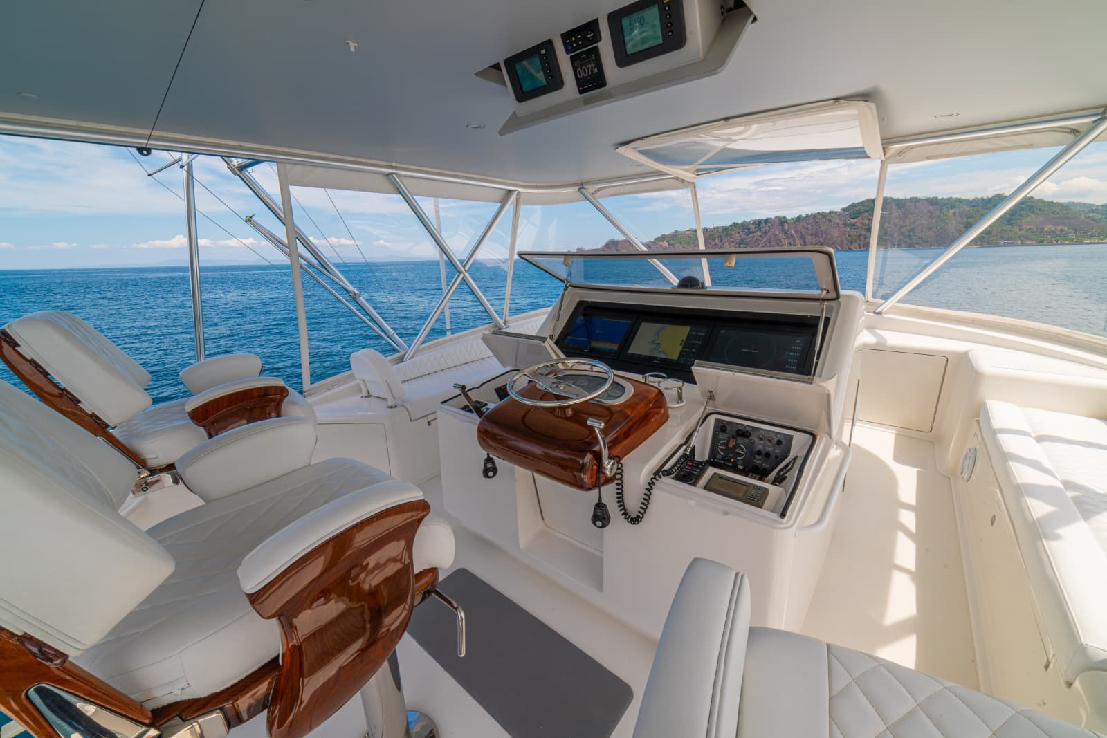 60 Viking Convertible 2012 "Contango"