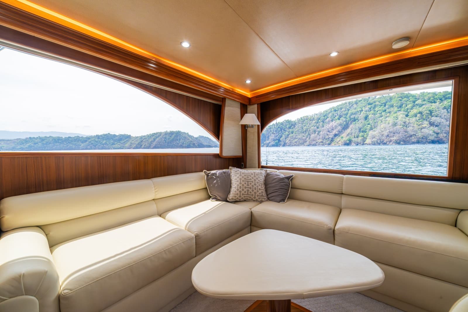 60 Viking Convertible 2012 "Contango"