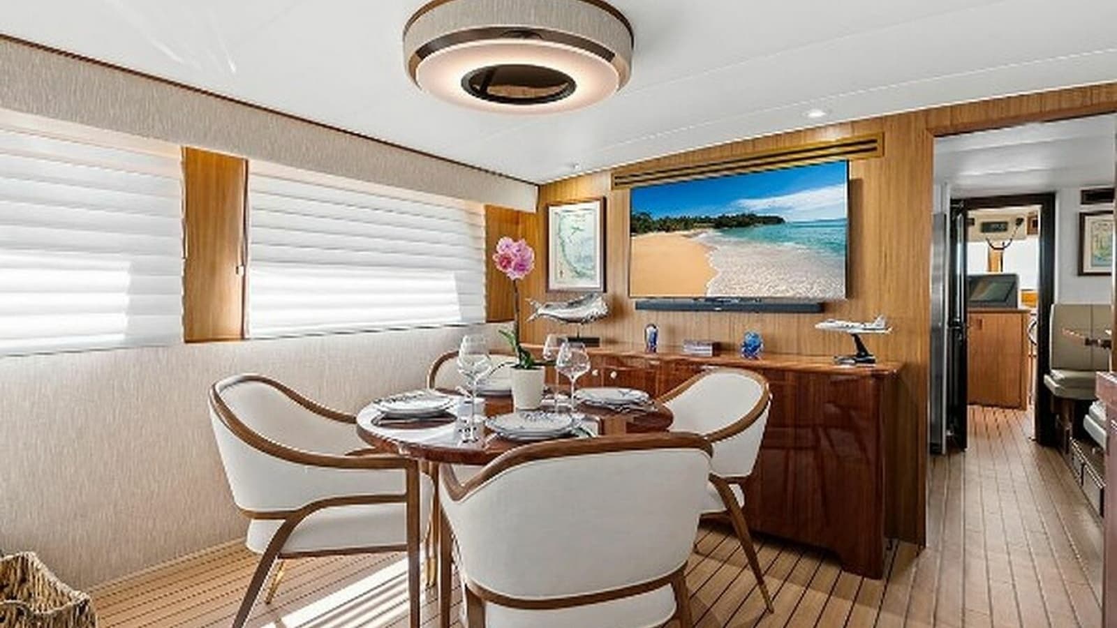 1989 Hatteras Motor Yacht