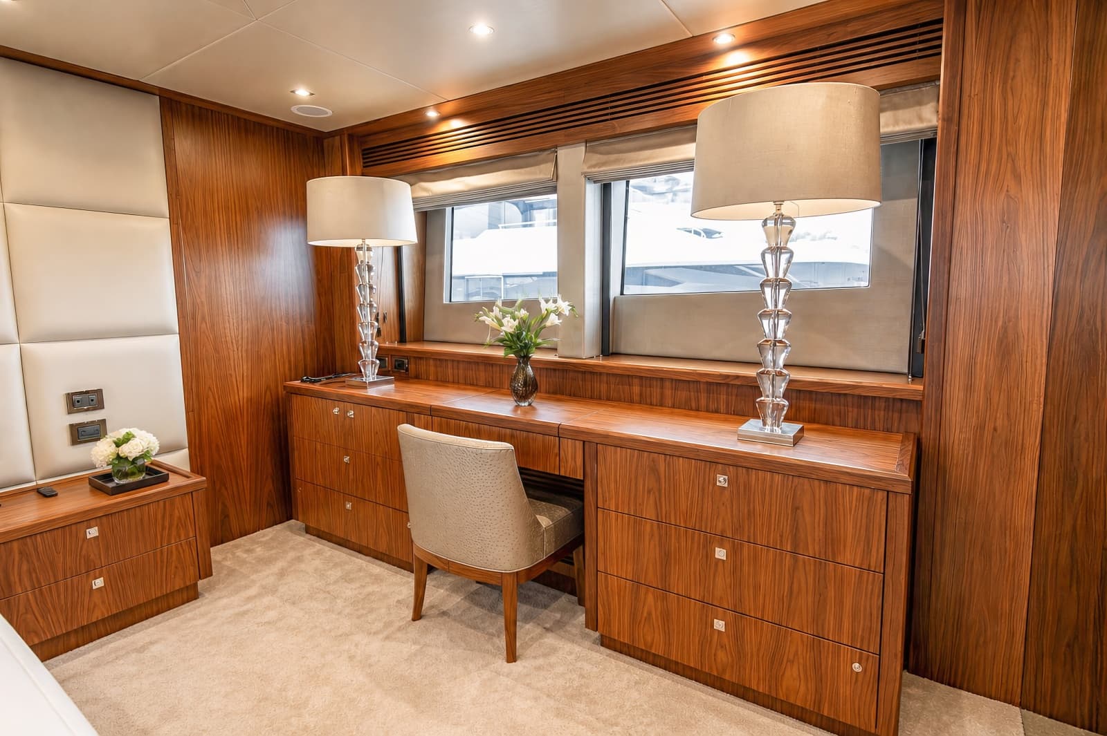 2014 Sunseeker 131 - Photo 19