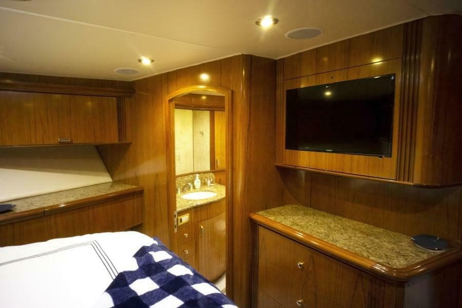 2005 Sea Force IX Enclosed Flybridge - Photo 62