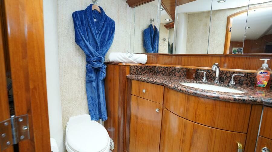 2005 Sea Force IX Enclosed Flybridge - Photo 138