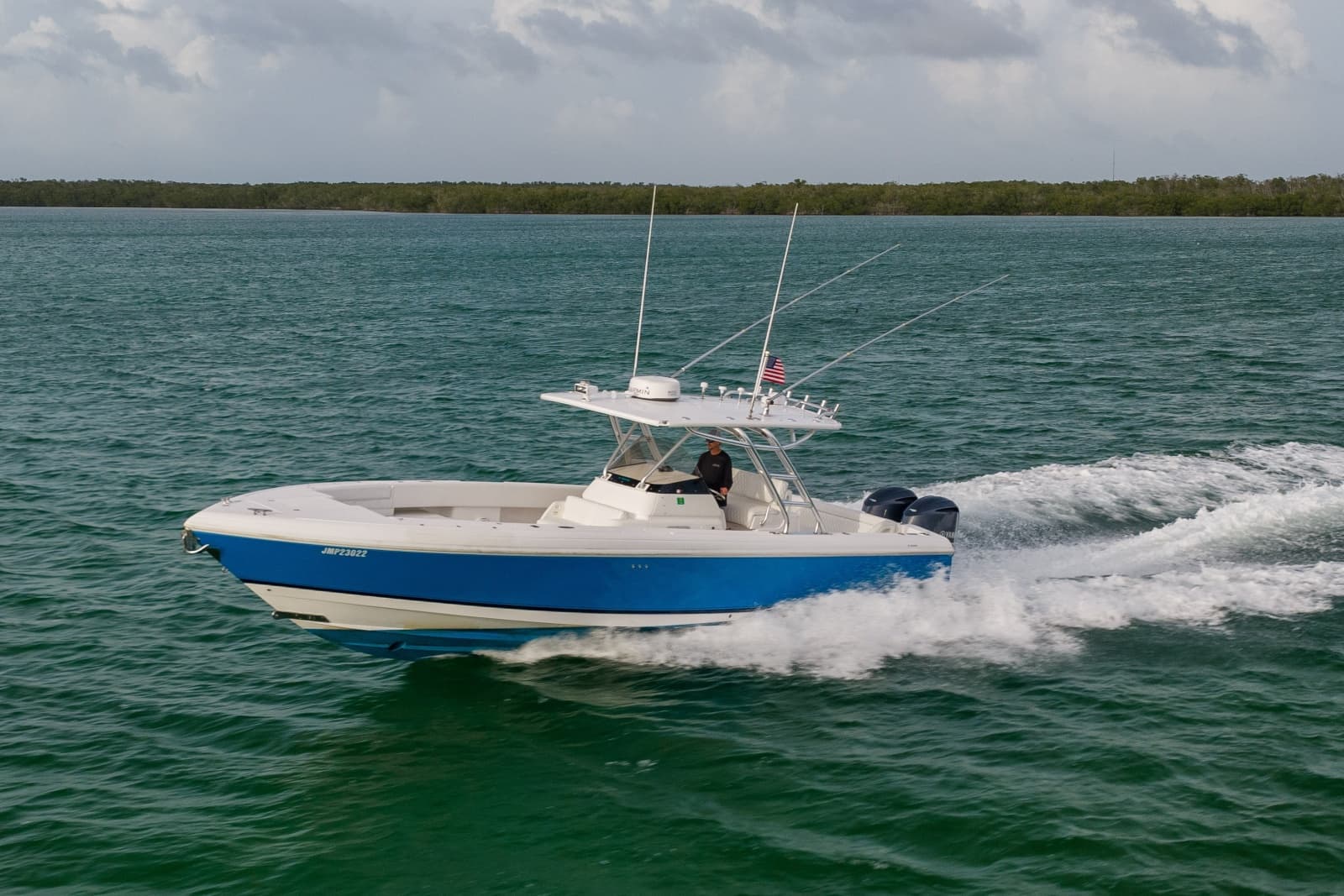 2011 Intrepid 370 Open