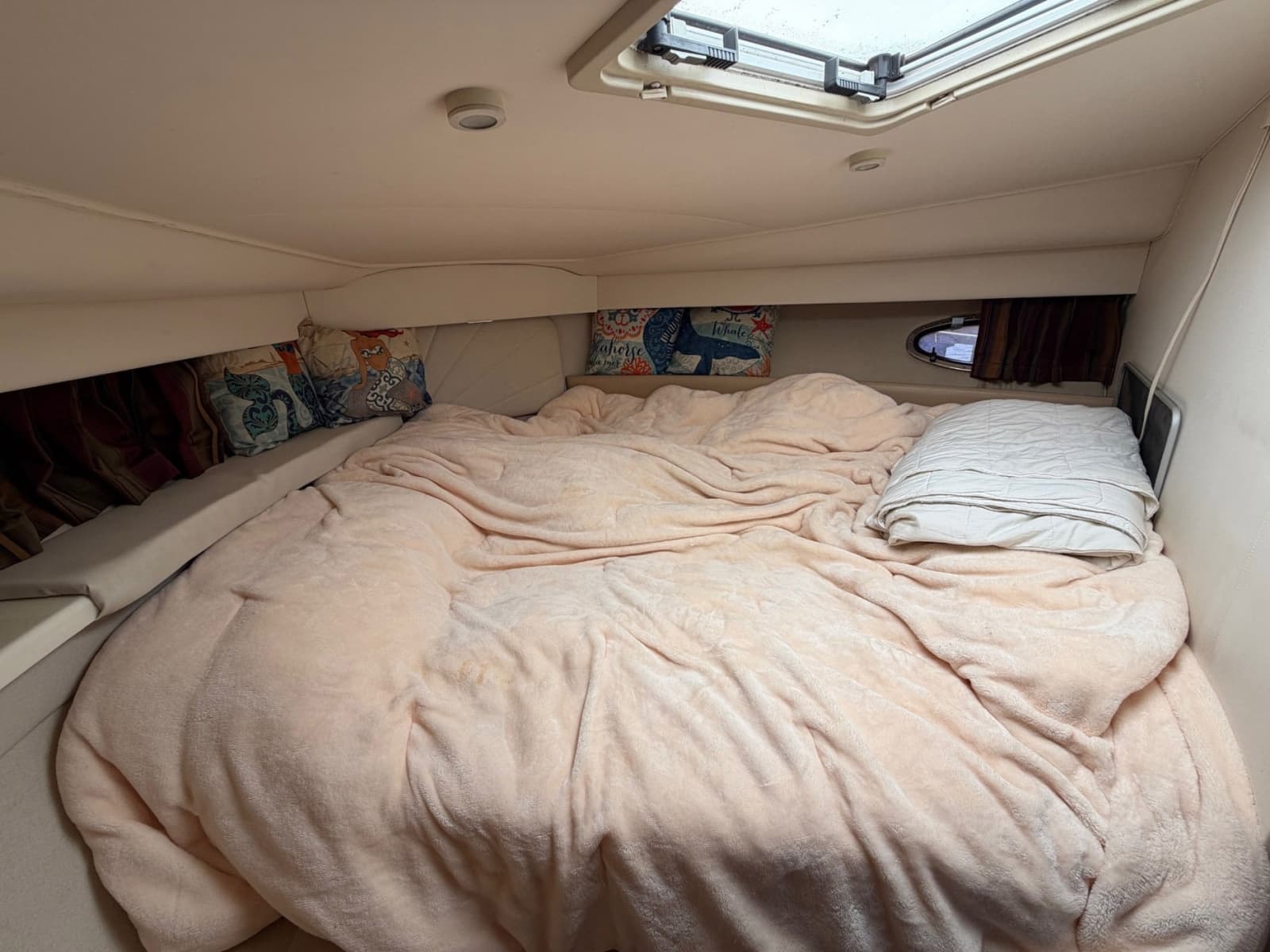 1997 Carver 400 Cockpit MY