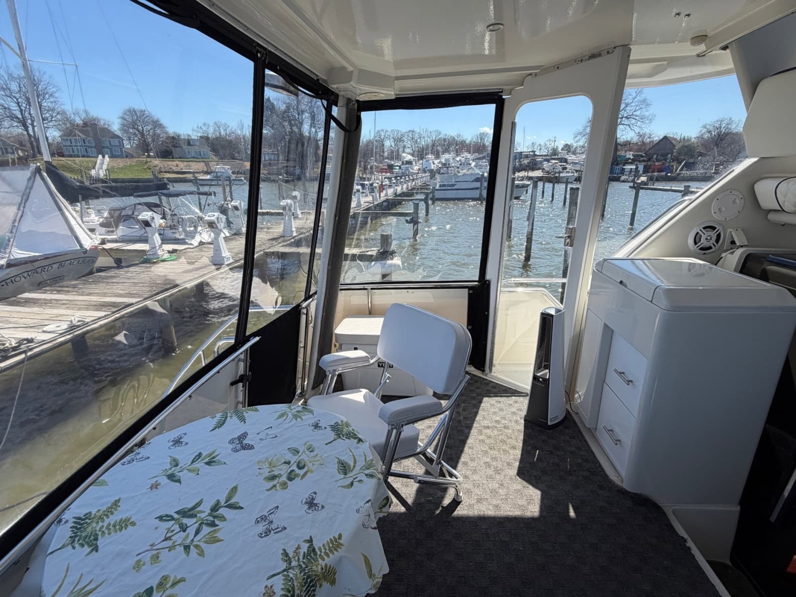 1997 Carver 400 Cockpit MY