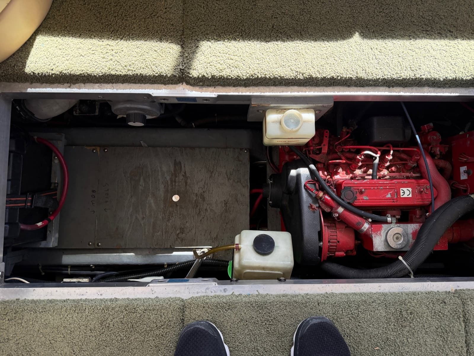 1997 Carver 400 Cockpit MY