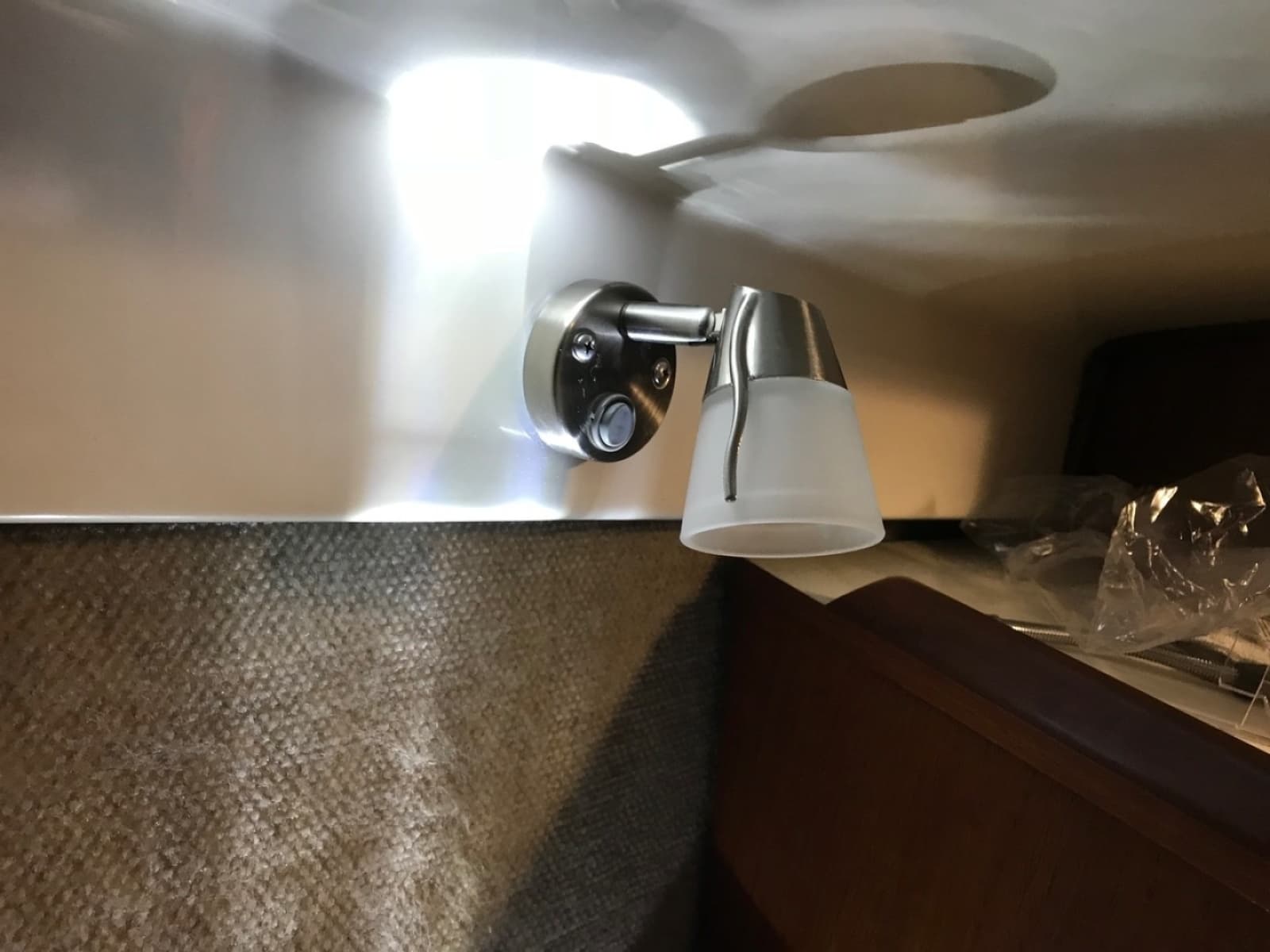 1983 Hunter 34 - Photo 27