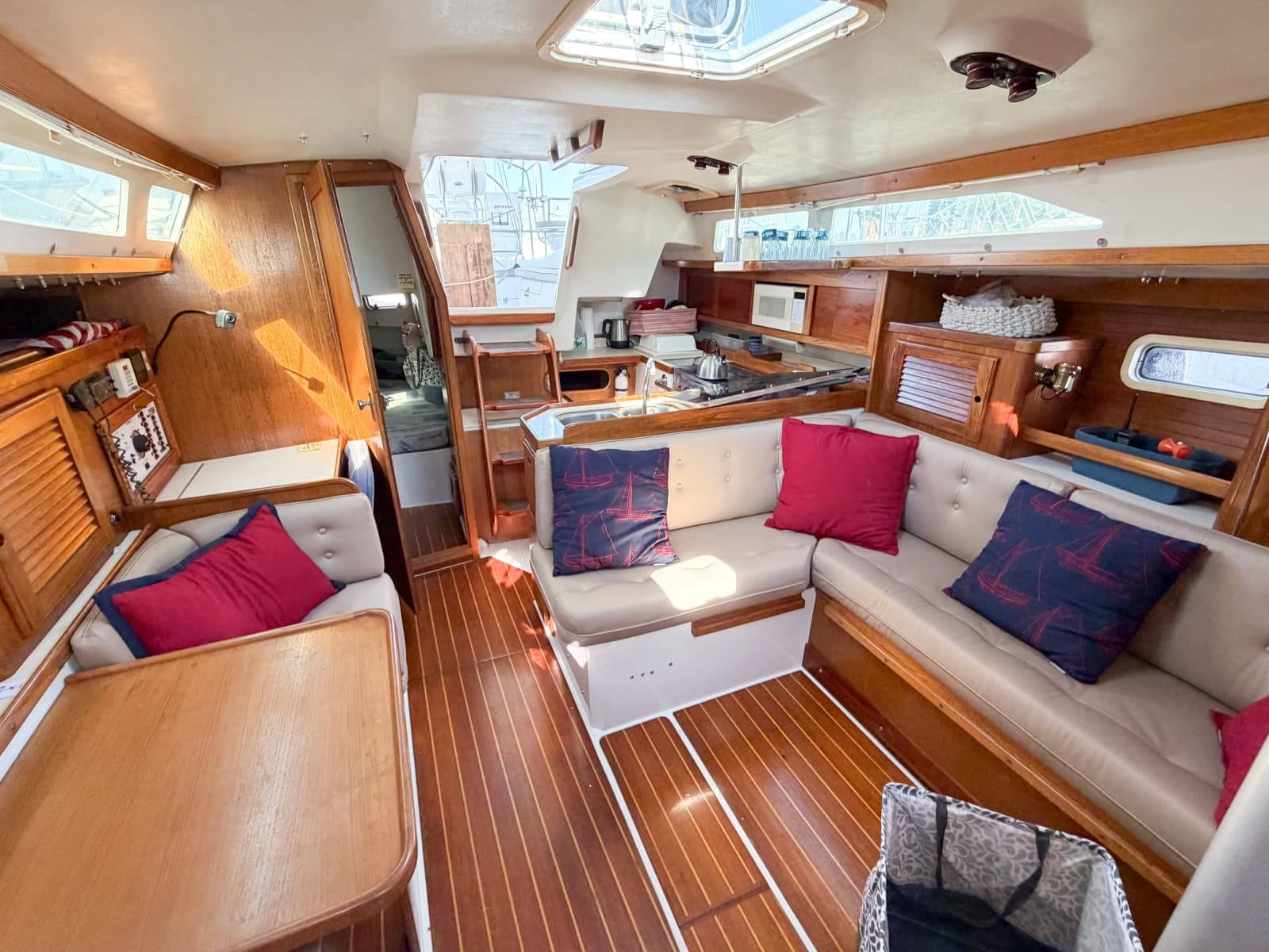 1996 Catalina 36 Mk II