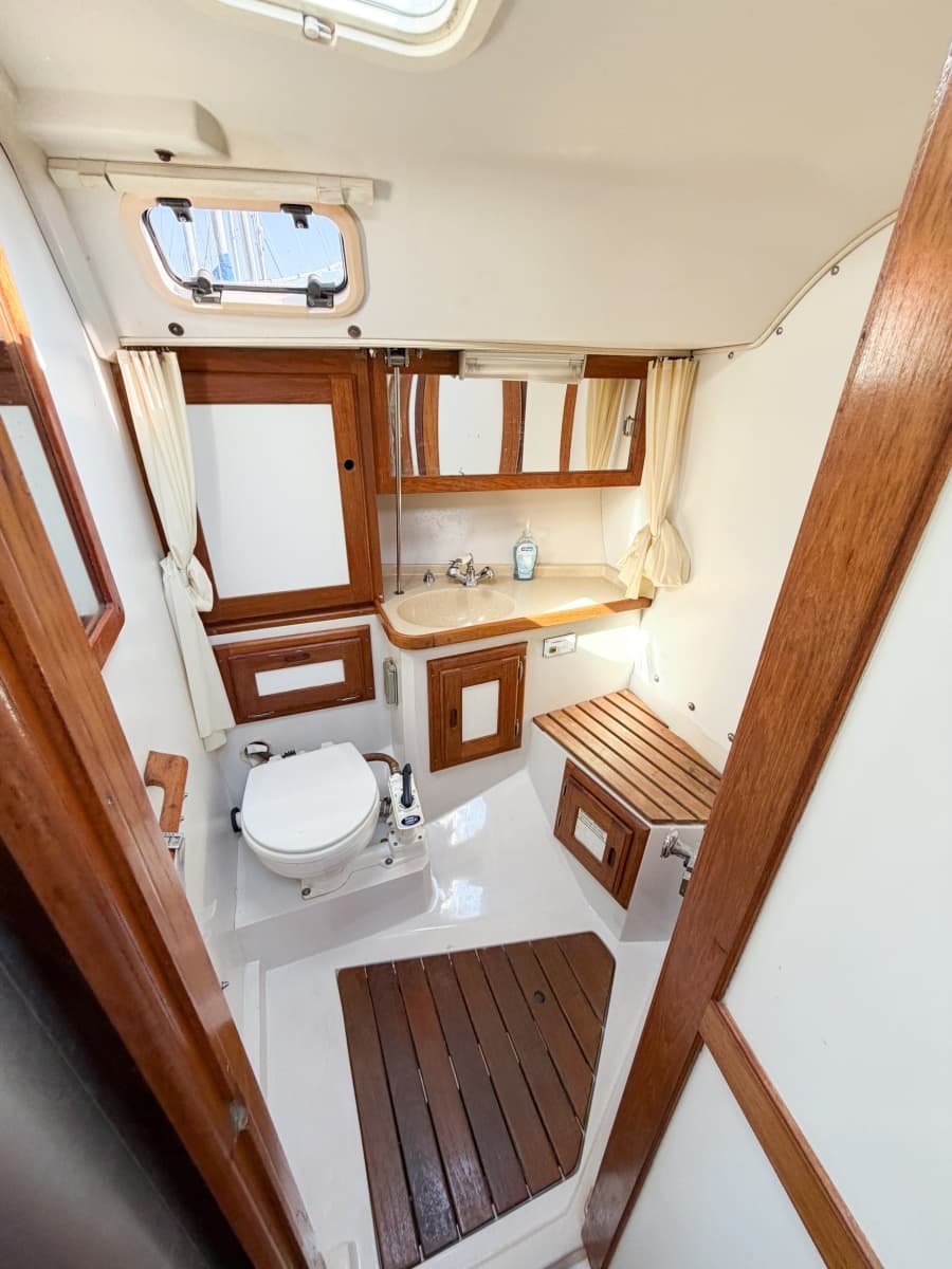 1996 Catalina 36 Mk II