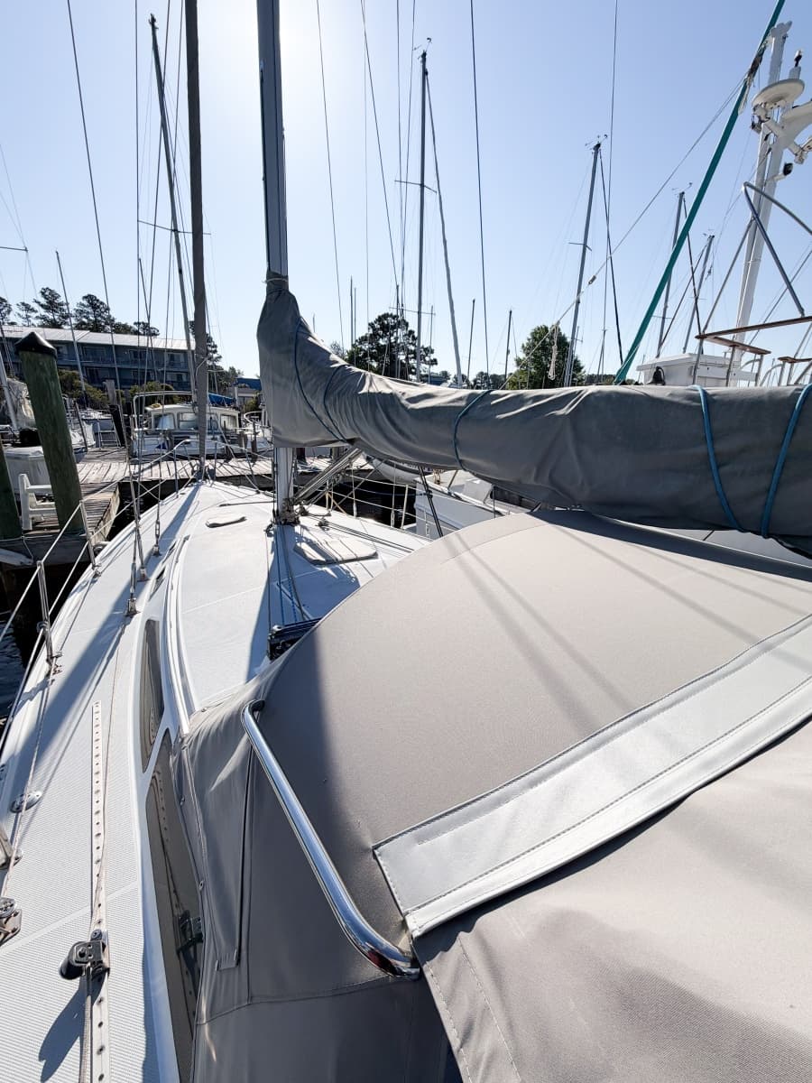 1996 Catalina 36 Mk II