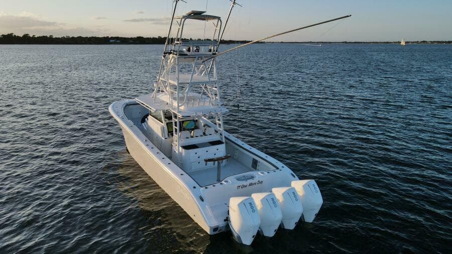 2019 Yellowfin 42 Offshore