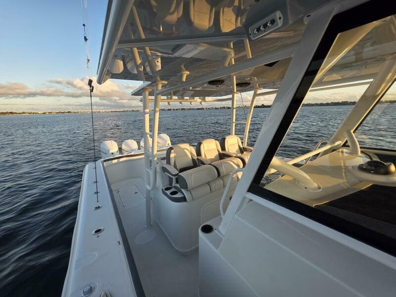 2019 Yellowfin 42 Offshore