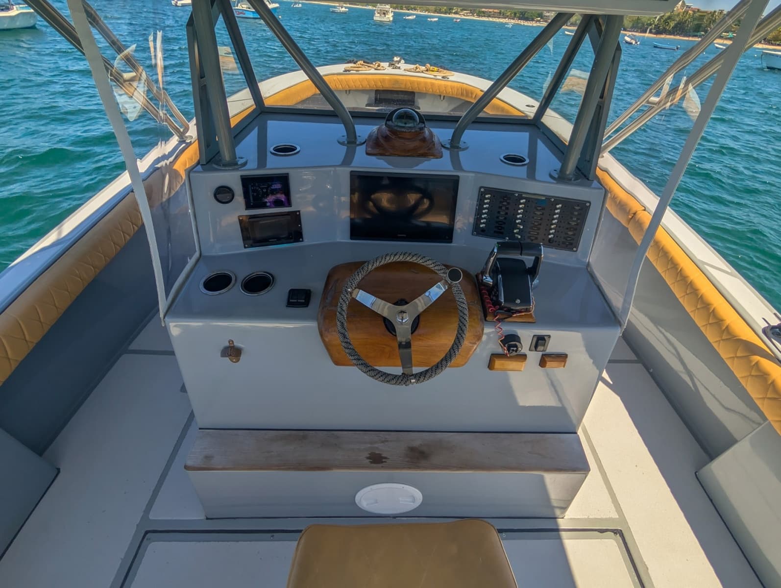 1995 Ocean Master 34