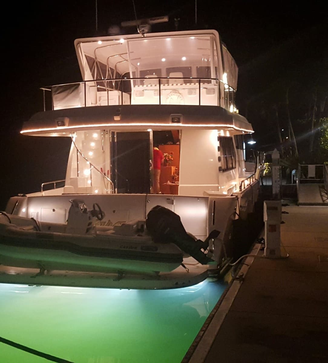 2006 Altima Motor Yacht