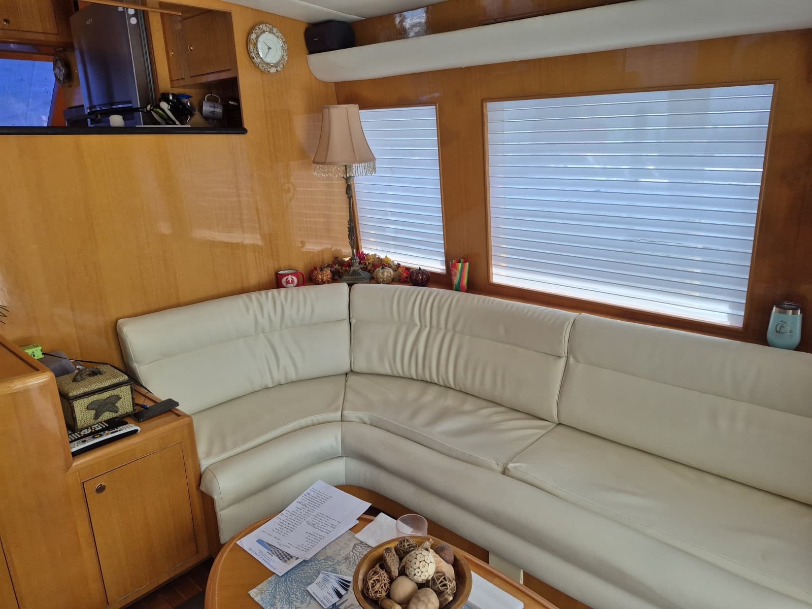2006 Altima Motor Yacht - Photo 11