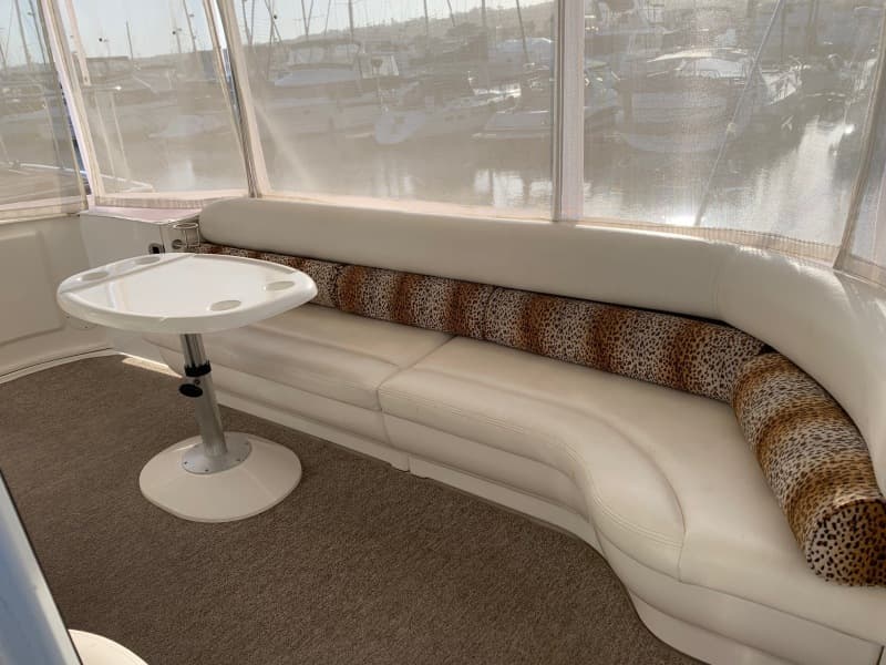 2004 Sea Ray 390 Motor Yacht