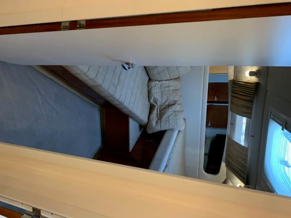 2004 Sea Ray 390 Motor Yacht