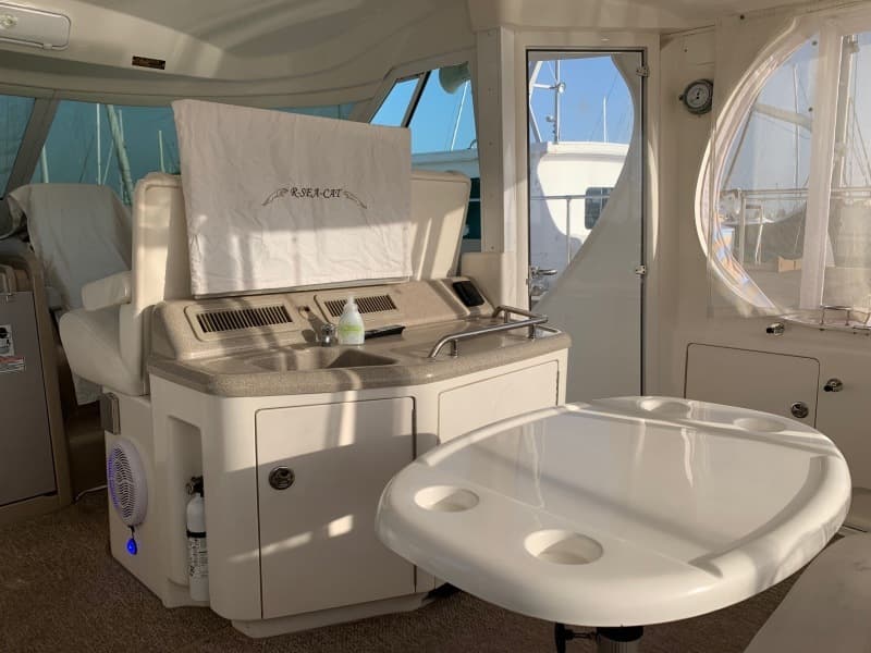 2004 Sea Ray 390 Motor Yacht