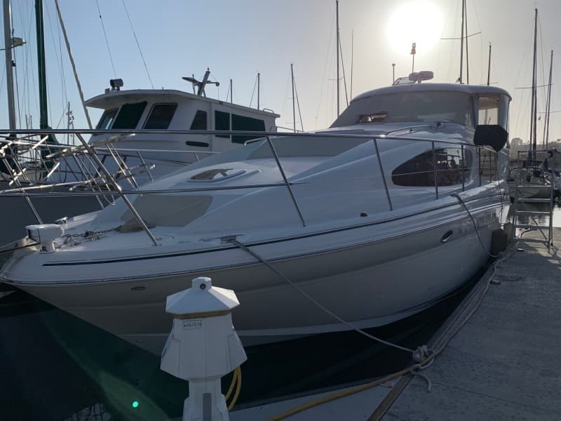 2004 Sea Ray 390 Motor Yacht