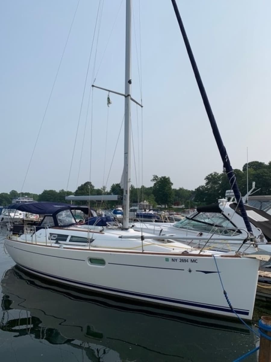 2007 Jeanneau Jeanneau Oceanis 36i