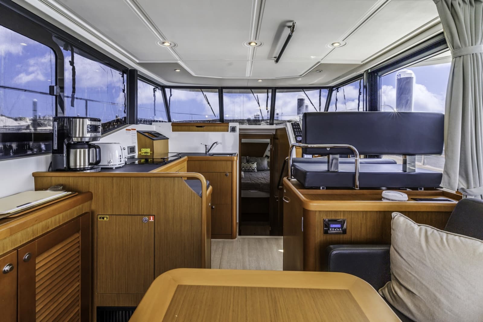 2019 Beneteau Swift Trawler