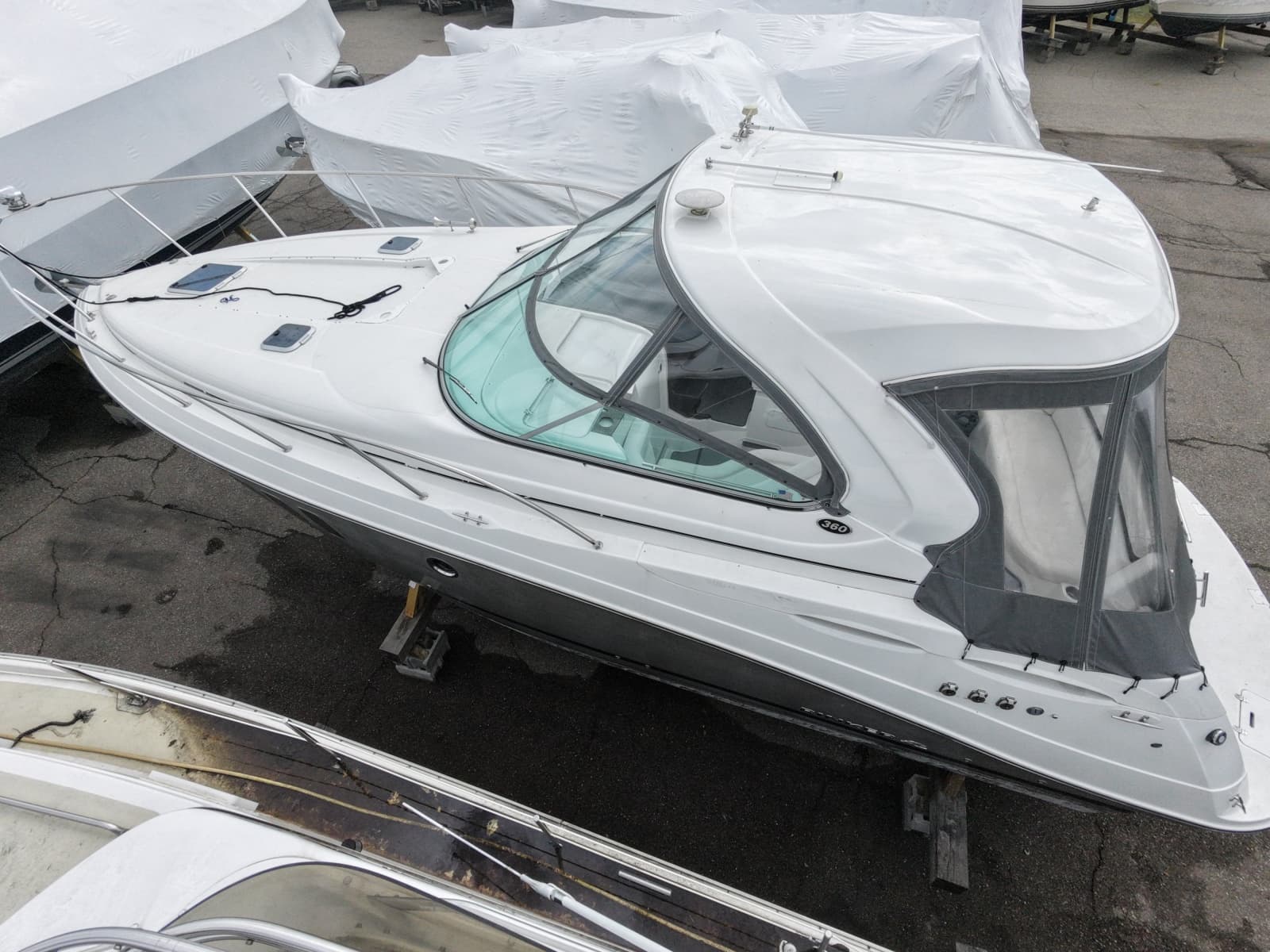 2013 Rinker 360 Express Cruiser - Photo 5