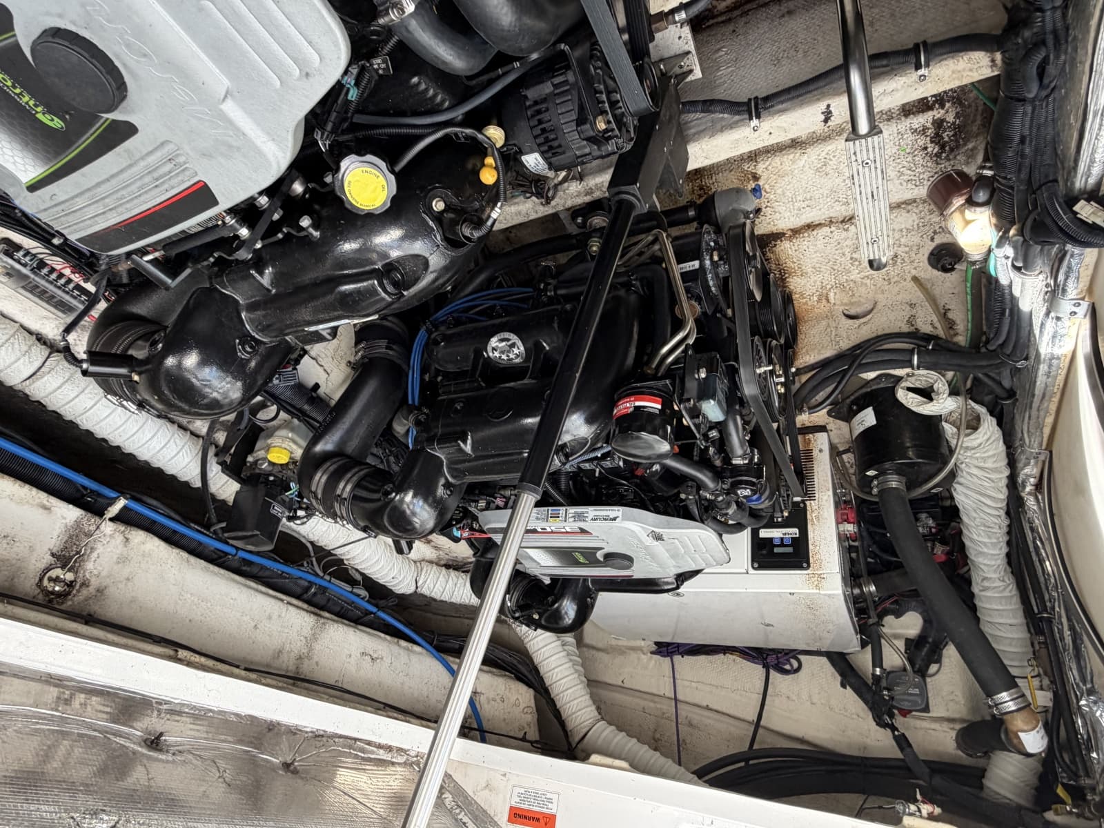 2013 Rinker 360 Express Cruiser - Photo 59
