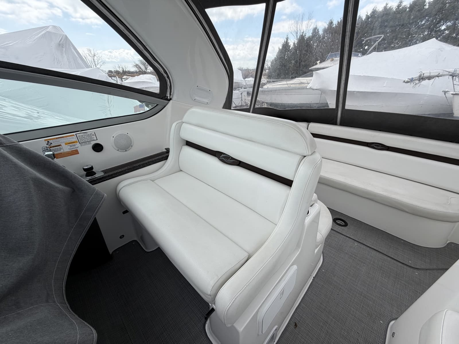 2013 Rinker 360 Express Cruiser - Photo 30