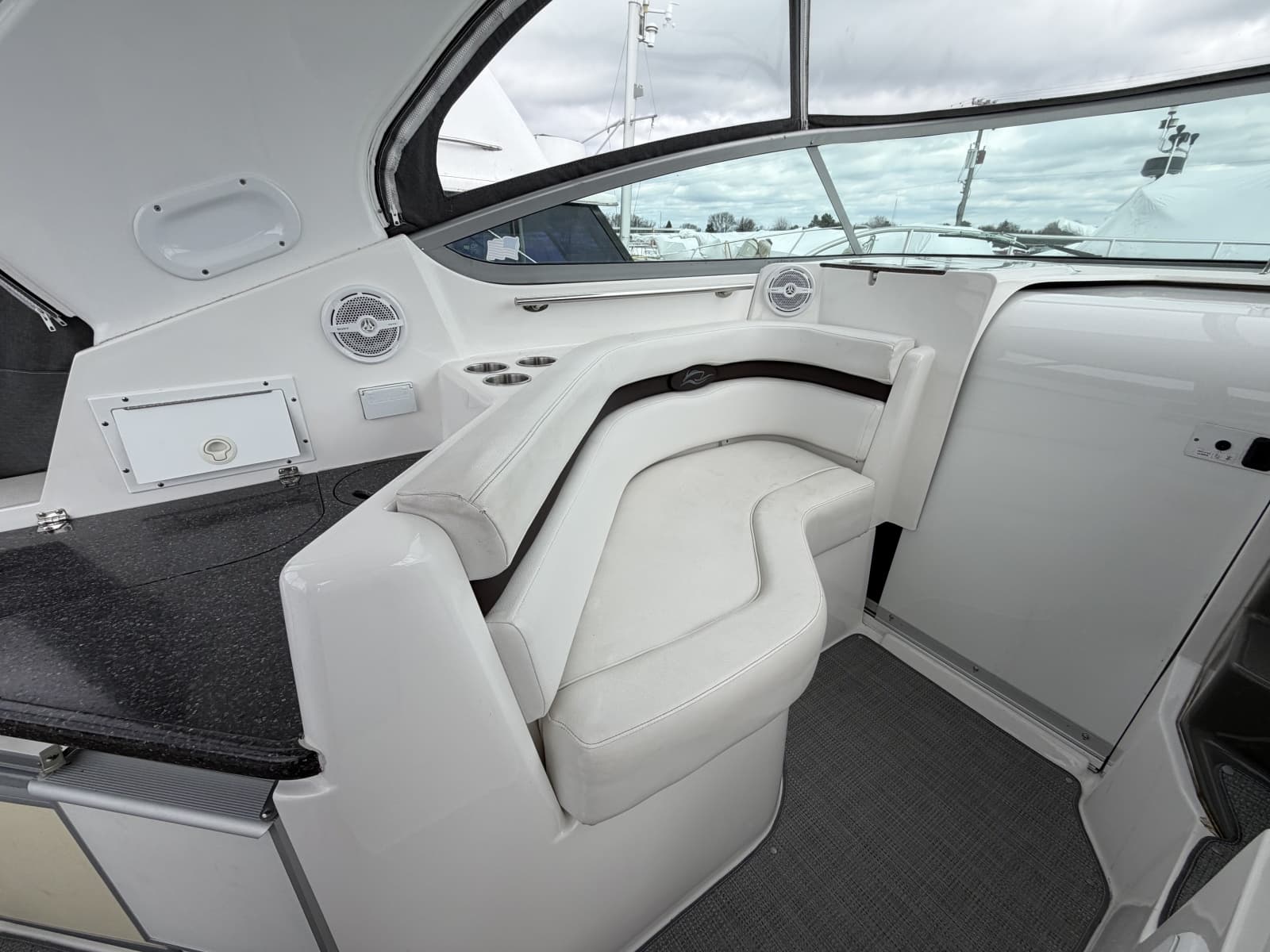 2013 Rinker 360 Express Cruiser - Photo 28