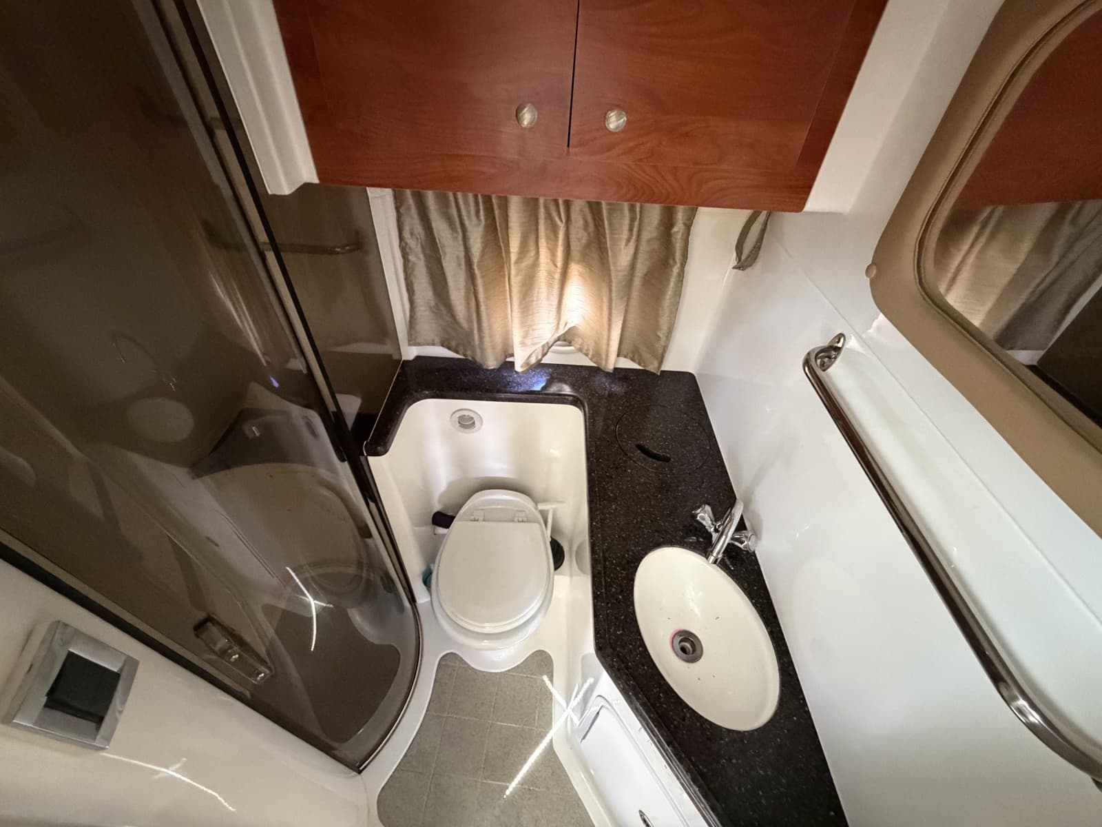 2013 Rinker 360 Express Cruiser - Photo 64