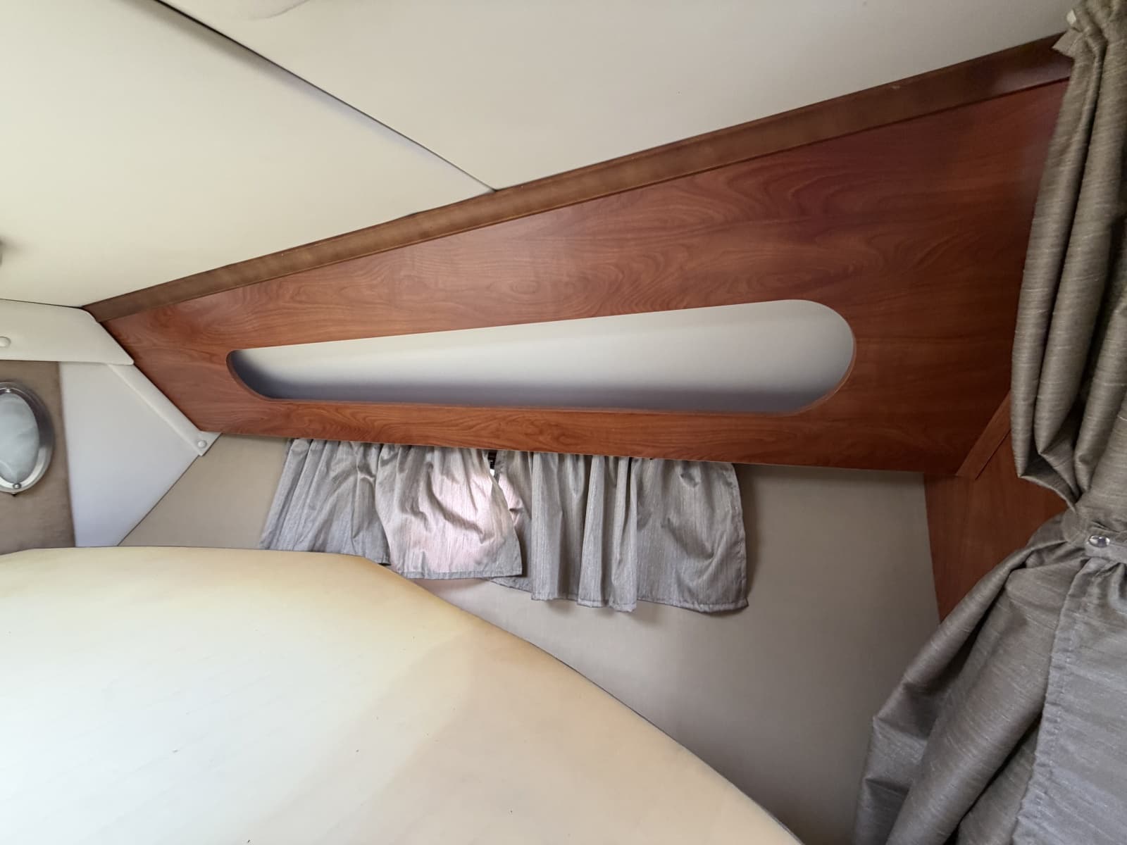 2013 Rinker 360 Express Cruiser - Photo 49