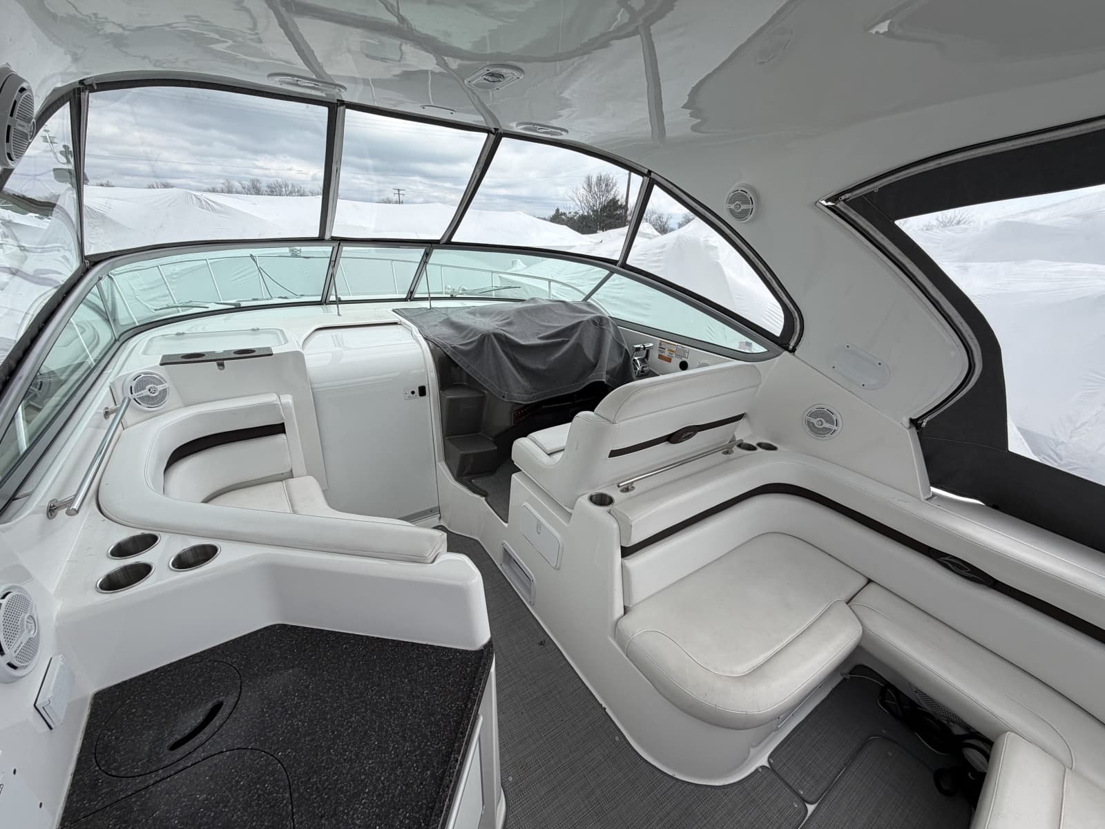 2013 Rinker 360 Express Cruiser - Photo 20