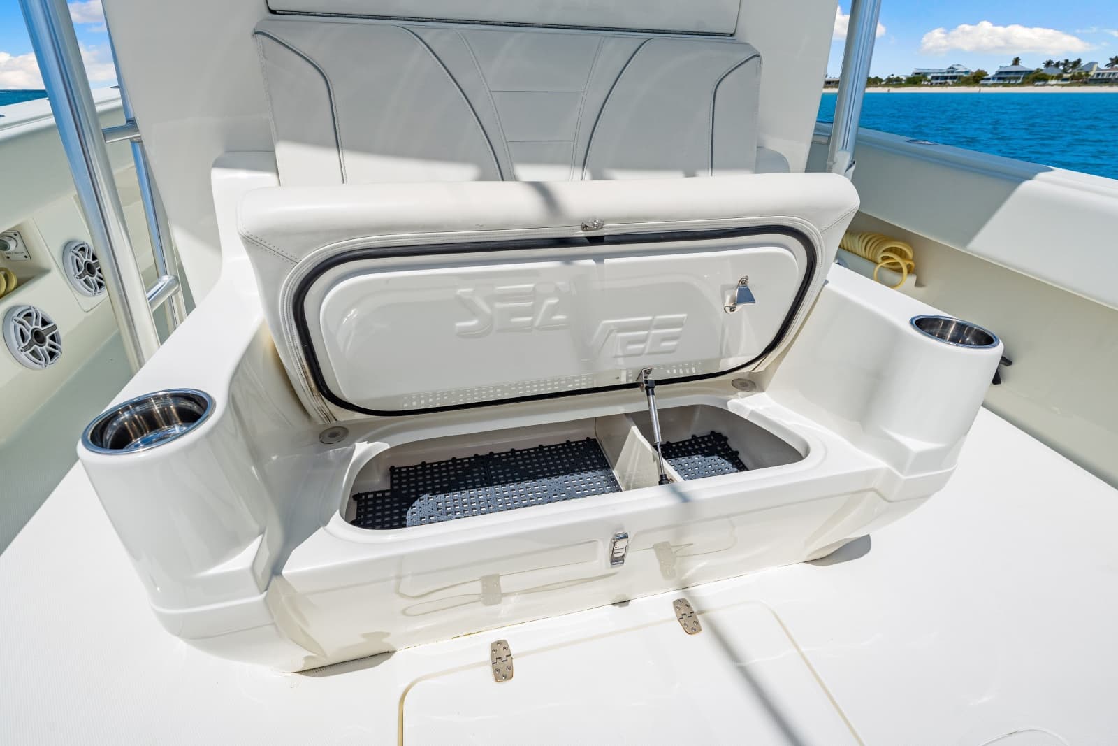 2021 SeaVee 390B